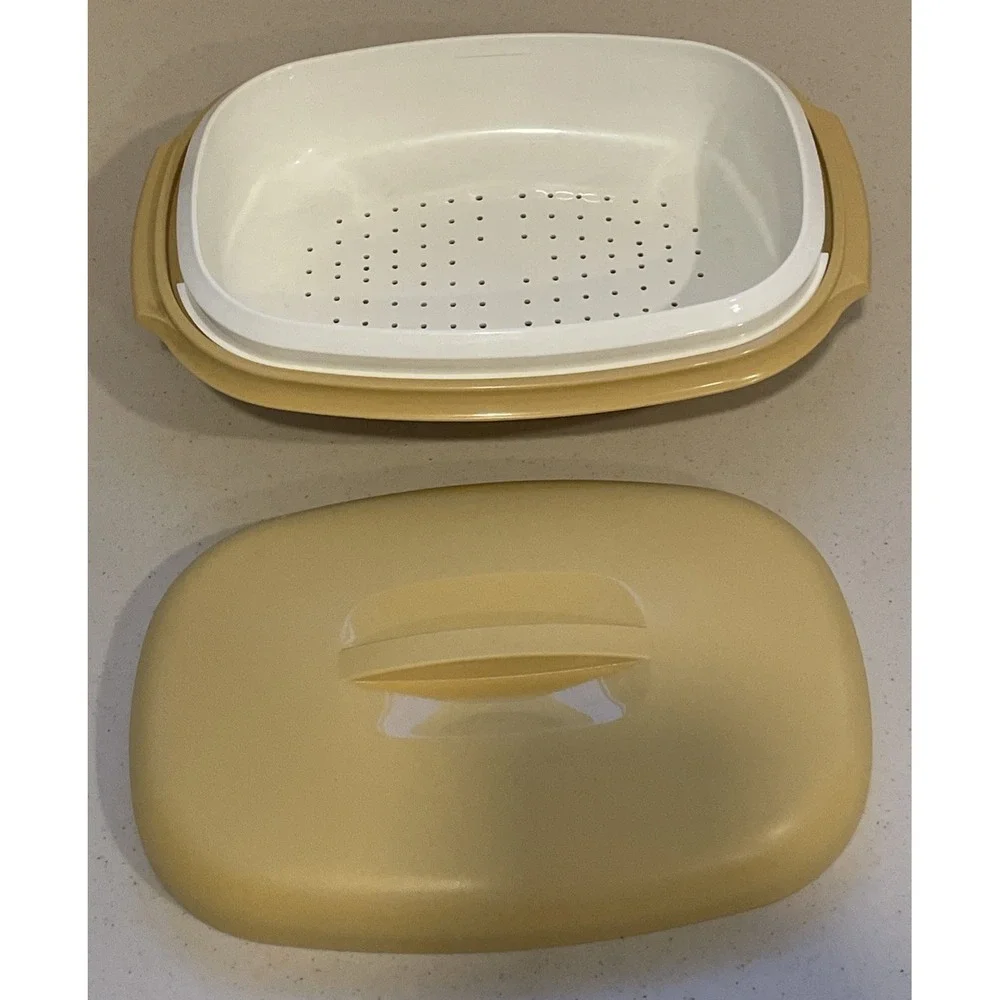 Tupperware this vintage